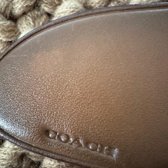 COACH Butterfly Leather Key charm - Picture 5 of 6